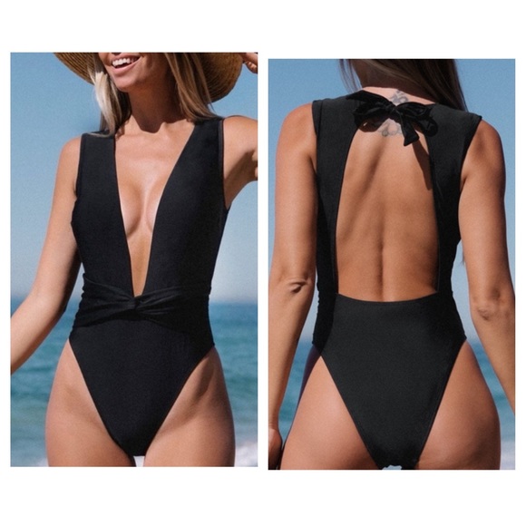 Cupshe Other - Cupshe Black Shangrila Solids Twist Plunge One Piece Tie Back Swimsuit Small